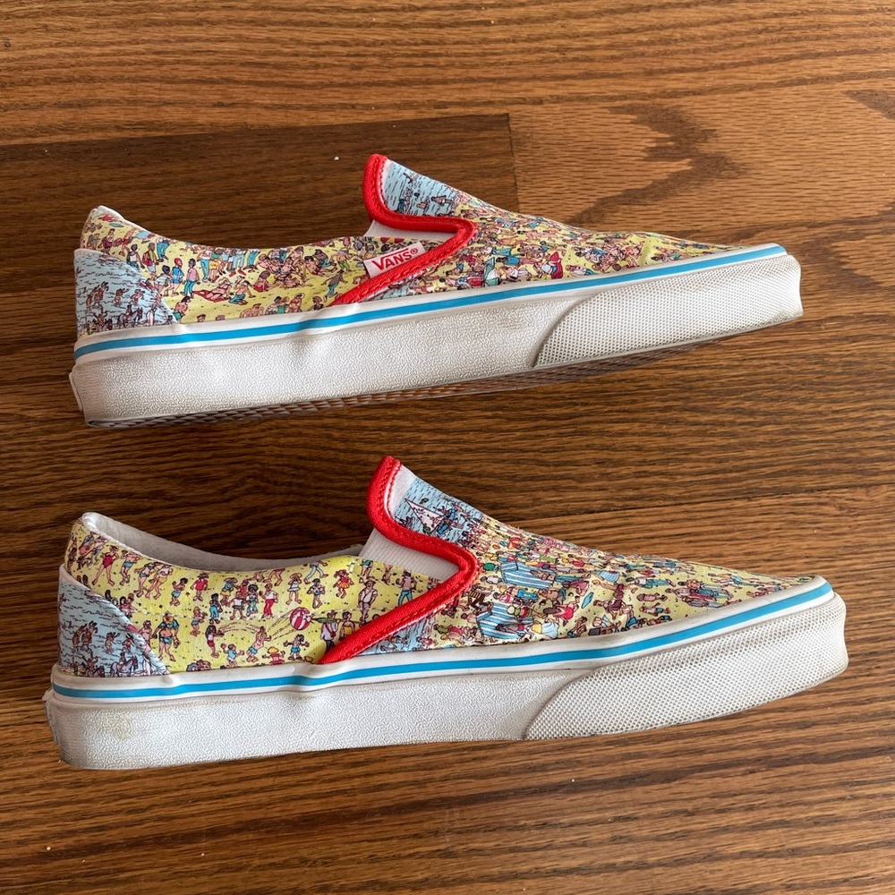 Vans X Where’s Waldo Beach Print Classic Slip On Shoes M 7/W 8.5 Find Steve - Picture 7 of 11